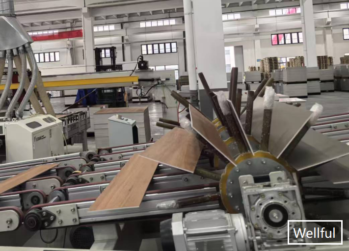 183mmX1220mm SPC板床 4.0mm−5.0mm UVコーティング表面処理